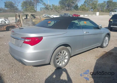 2012 Chrysler 200 Touring из США, поврежденный, VIN 1C3BCBEB5CN191612